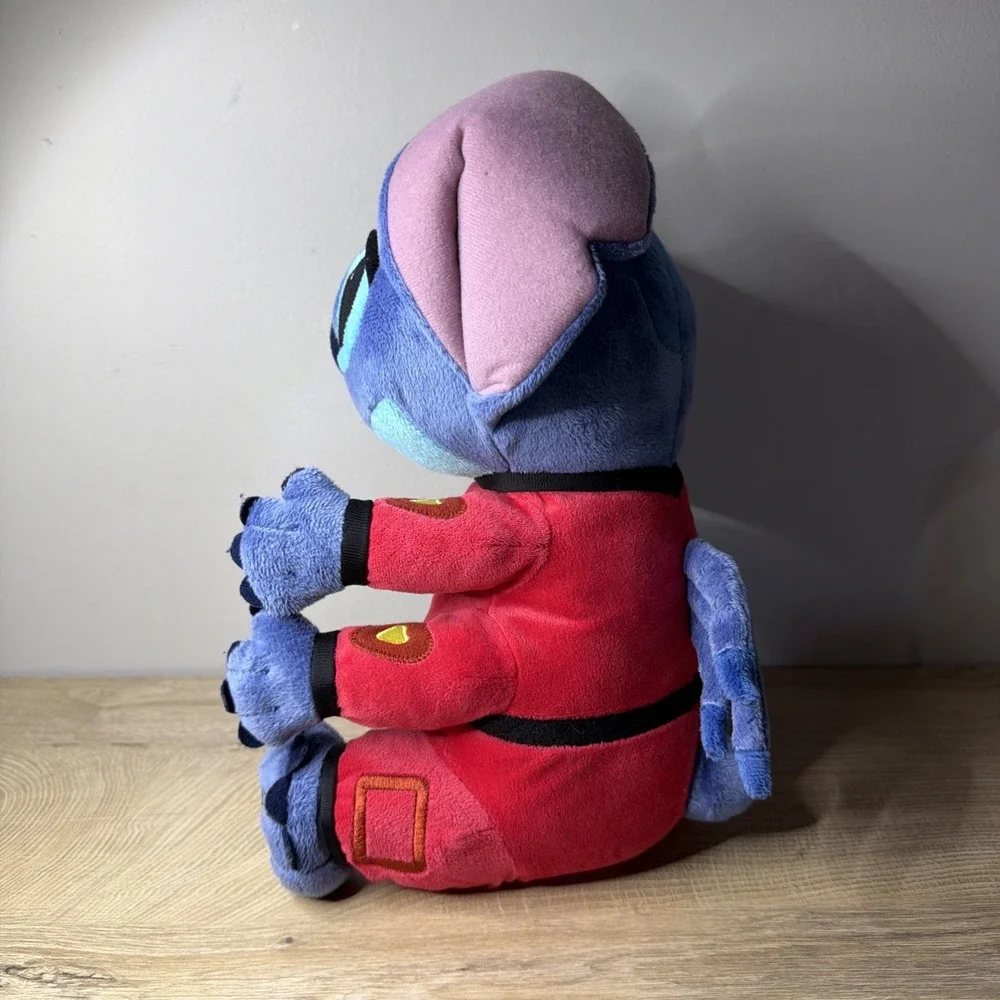 Stitch Plush Red Spacesuit Disney Store 15